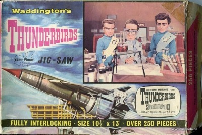 Thunderbirds : Brains in his laboratory. 2